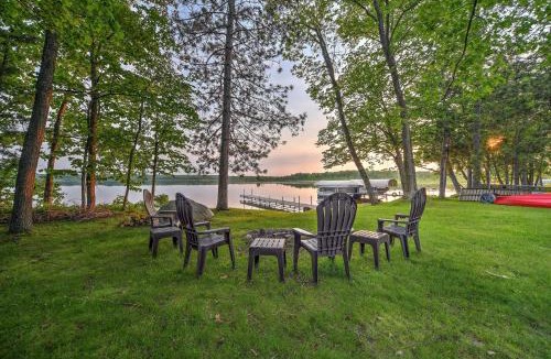 Brill House | Sarona Serenity Lakeside Retreat with Boat Dock!