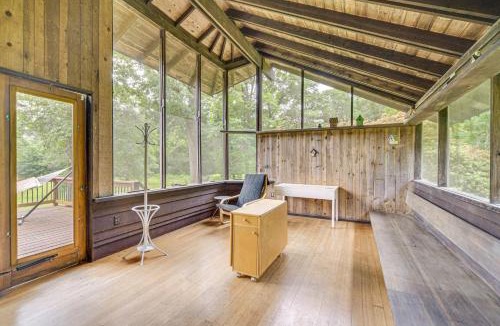 Sand Creek House | Sauna and Porch Writers Croft of Otter Creek Gem