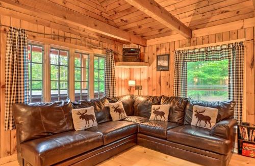 Victory House | Secluded 2br Cabin W Hot Tub, Pond, Trails, Wifi