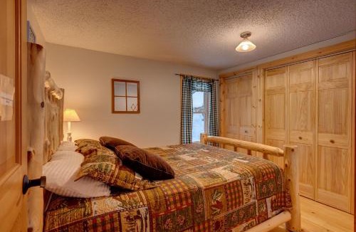 Victory House | Secluded 2br Cabin W Hot Tub, Pond, Trails, Wifi