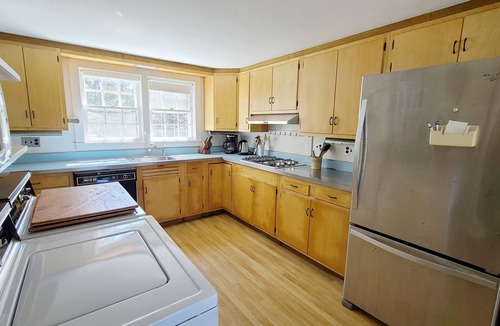 Wellfleet House | Secluded 3BD Classic-On Seven Acres Abutting Conservation Land, A/C, Large Deck