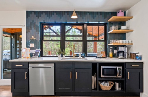 Broken Bow Cabin | Secluded Forest Retreat for Families and Groups