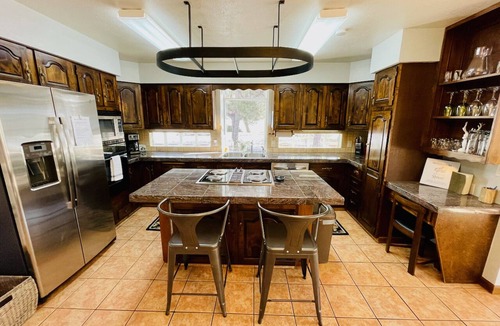 Howard House | Secluded Riverfront Retreat w/hot tub & private river access