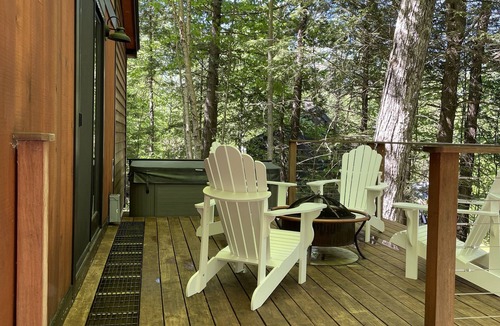 Winhall House | Secluded, rustic home w/private hot tub & immense nature - 5 miles to Stratton