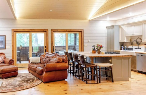 Saranac Lake House | Secluded waterfront home, minutes from Lake Placid and Saranac Lake