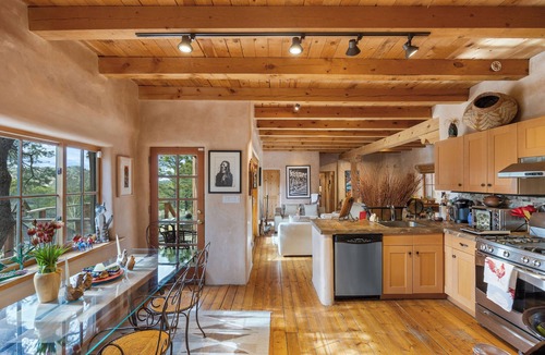 Canoncito House | Serene Historic Santa Fe: Sunset Views