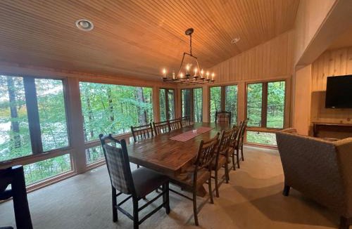 Cable House | Serenity On Lake Owen Condo