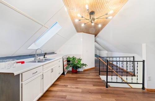 Northeast Minneapolis House | Shuffleboard - Gym - BBQ