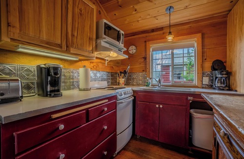 Trego Cabin | Silver Lake Cabin and Bunk House with North Woods Charm