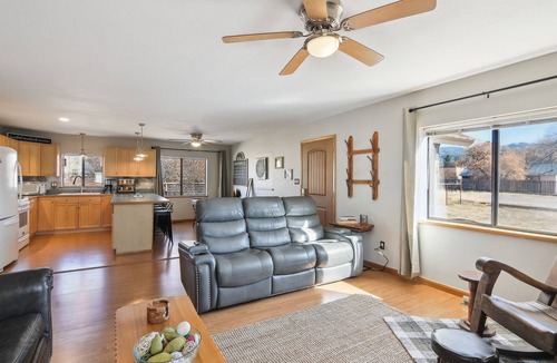 Chama Cottage | Single Tree Cottage - Walk to Downtown Chama!