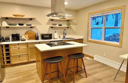Stockbridge House | Ski home Mountain Views near Killington/Woodstock