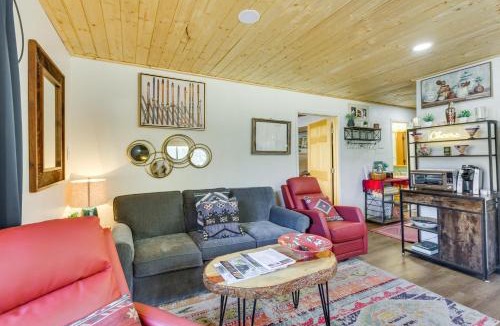Red River Apartment | Ski-In Red River Retreat Balcony, Mountain Views!