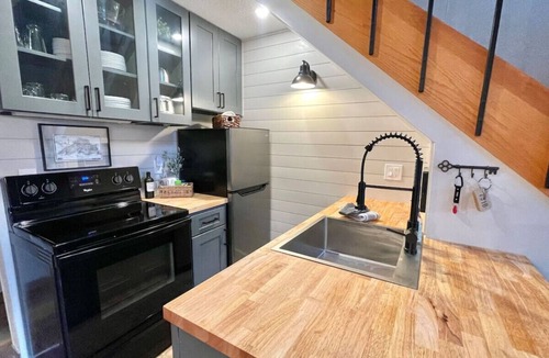 Lutsen Apartment | Ski in Ski out, 1 Bed plus Loft, BEST VIEWS IN LUTSEN!