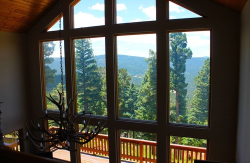 Angel Fire House | Ski In/Ski Out! Unbelievable Views, Lots of Room, Wifi and Tech.