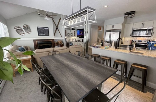 Killington House | Ski, Ride,Relax, Read in this Exclusive Luxury, family friendly Vermont getaway