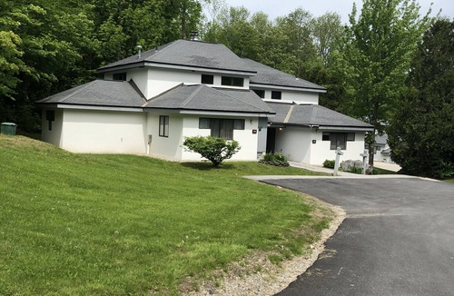 Killington House | Ski, Ride,Relax, Read in this Exclusive Luxury, family friendly Vermont getaway