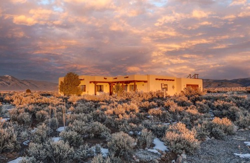 Ranchos De Taos House | Skydancer - Desert Dream - 3 Bed - 1 Great Room - 2 Bath