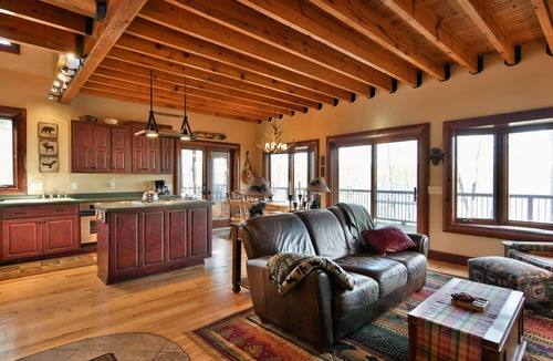 Stone Lake Cabin | Slim Lake Retreat