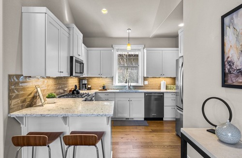 Century West House | SolAbode: A Luxury Retreat for All Seasons!