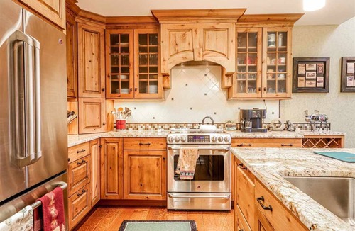 Proctorsville Condo | Solitude Village Stunner!