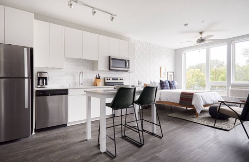 Minneapolis Apartment | Sonder at LUNA