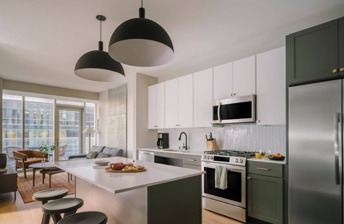 Warehouse District Apartment | Sonder at North Loop Green | Accessible One-Bedroom Apartment w/City View
