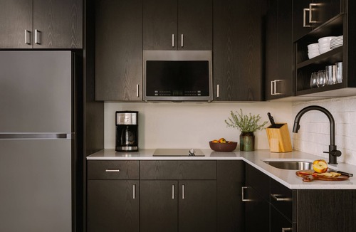 Downtown St. Paul Apartment | Sonder The Fitz | One-Bedroom Apartment w/Balcony