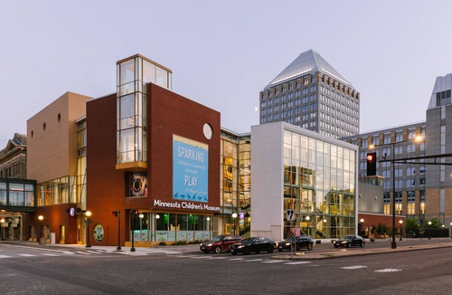 Downtown St. Paul Apartment | Sonder The Fitz | One-Bedroom Apartment w/Balcony