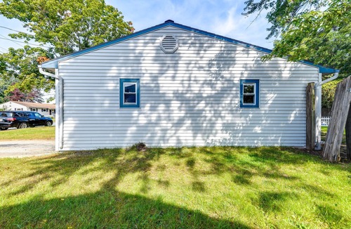 South Burlington House | South Burlington Home w/Seasonal Pool!
