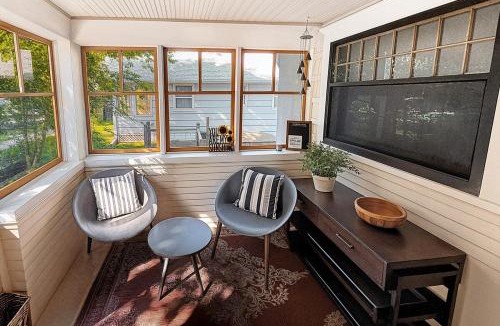 Southwest Minneapolis House | South Minneapolis Tangletown Charm