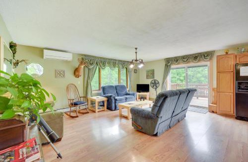 South Range House | South Range Home - 6 Mi to Lake Superior!