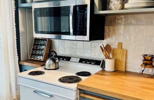 Minnetonka Apartment | Spacious 1-bedroom apartment in Minnetonka. Private Oasis next to regional trail