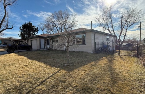 Belle Fourche House | Spacious 4-bedroom house in peaceful Belle Fourche with AC