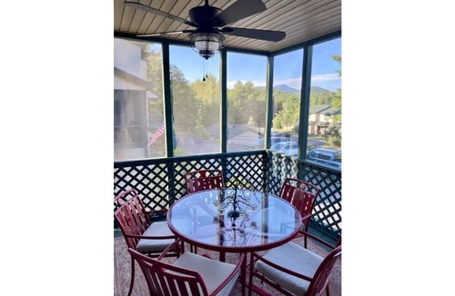 Lake Placid Condo | Spacious 4 Bedroom Pinehill Townhouse - STR-200260