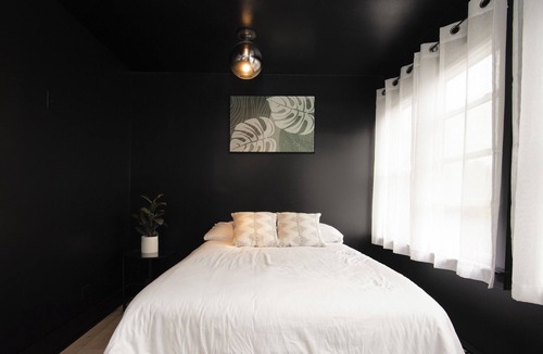 Plattsburgh House | Spacious 5 bedroom Modern Rental w/ POOL TABLE