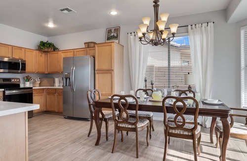 Sierra Montana House | Spacious 5 bedroom with large backyard in Surprise