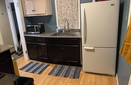 Robbinsdale House | Spacious and comfortable! A charming gem, located on Victory Memorial Parkway.
