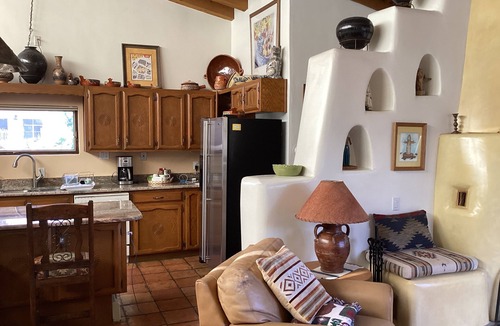 South Capitol House | Spacious, beautiful - Ellie's! is 15 minutes from historic Santa Fe Plaze!