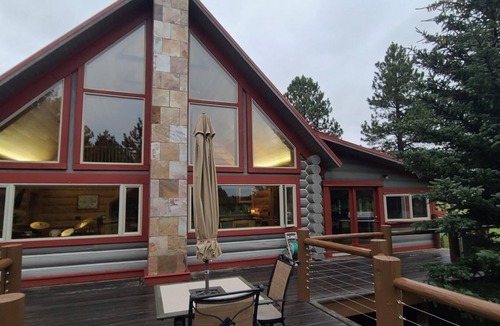 Angel Fire Cabin | Spacious cabin in Angel Fire area - 6 miles to ski slopes and recreation area
