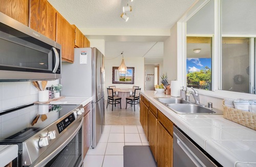 Princeville Condo | Spacious Cliffs Condo: Pool & Ocean View