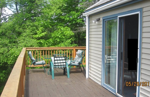 Monroe Bridge House | Spacious/Elegant 3 level house on Spruce Lake- swim or fish, short drive to Mt.