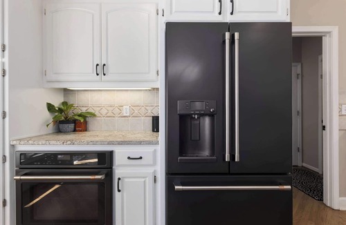 Lee's Summit House | Spacious Home Sleeps 12 MAJOR INTERNATIONAL SPORTING EVENT Ready Patio and Deck