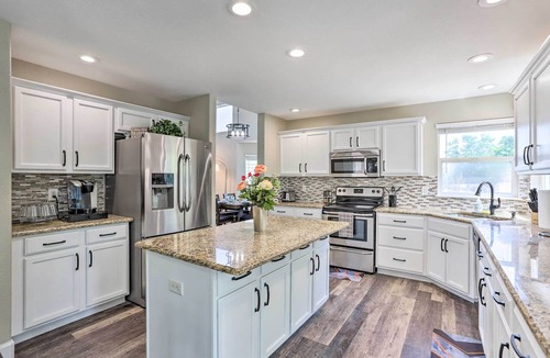 Thornton Cottage | Spacious Parkview Home 12 Mi to Denver, Game Room