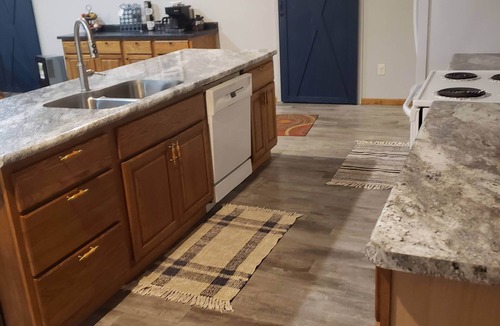 Somerset Apartment | Spacious place w/outside kitchen. Close to the Apple River and so much more.