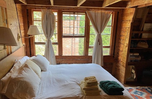 Greensboro House | Spacious, rustic getaway on Caspian Lake with two docks & lawn.
