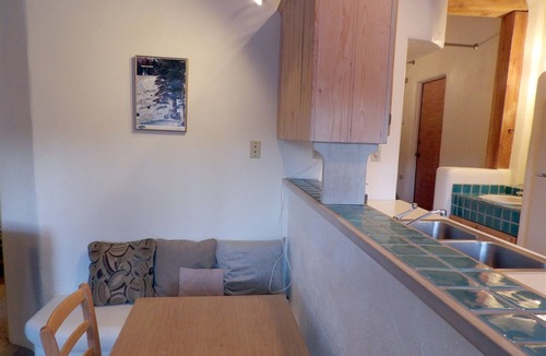 Taos Ski Valley Condo | Spacious Shredder`s Lounge