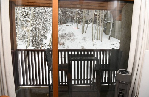 Taos Ski Valley Condo | Spacious Studio Condo in the Heart of the Resort