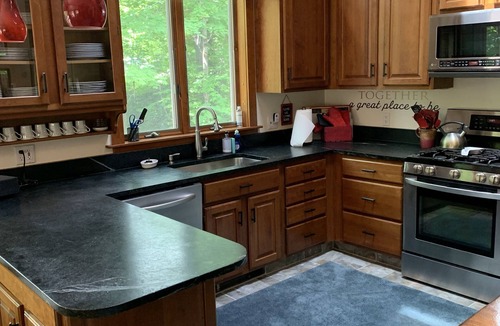 Wilmington House | Spacious Three-level Home , Well-Furnished, Fun Playroom, Minutes to Mt. Snow