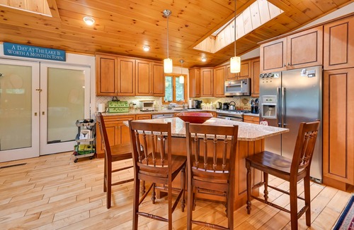 Tolland House | Spacious Tolland Home w/Deck + Screened Porch!