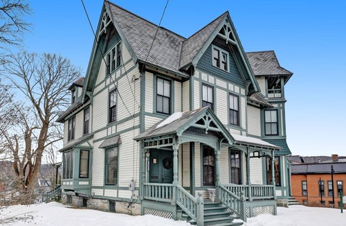 North Adams House | Spacious Victorian in N. Adams-walk to Mass MoCA